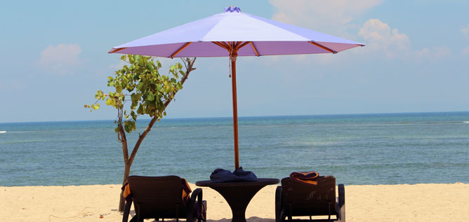 Strände auf Bali: Idyllisches Bild von Sanur Beach